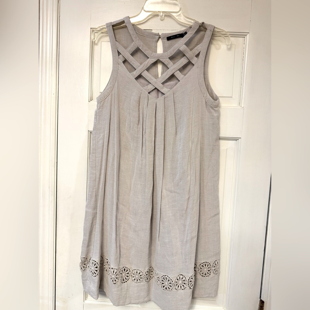 Doe & Rae‎ Gray Mini Dress